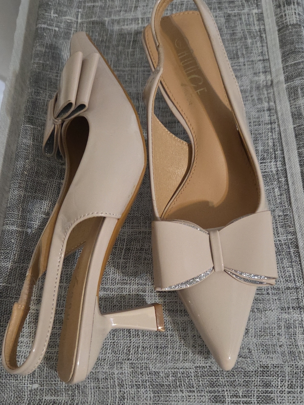 New Nude  Pointed-Toe Slingback  with Bow